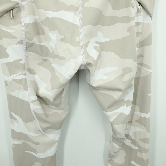 Athleta Camo Contender 7/8 Tight Camo Legging L White/Tan - Picture 12 of 16